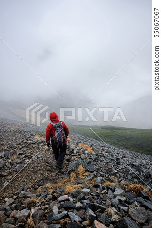 山地景觀(惡劣天氣) 山地景觀(惡劣天氣) 55067067
