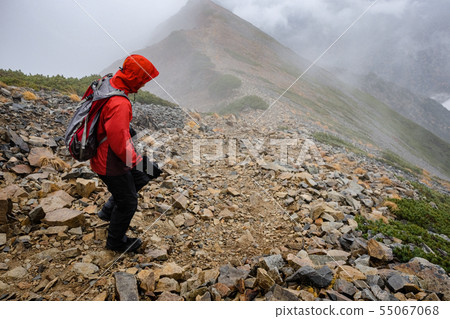 山地景觀(惡劣天氣) 山地景觀(惡劣天氣) 55067068