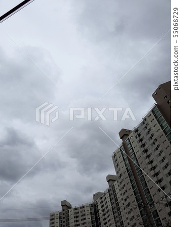 Cloudy day Cloudy day 55068729