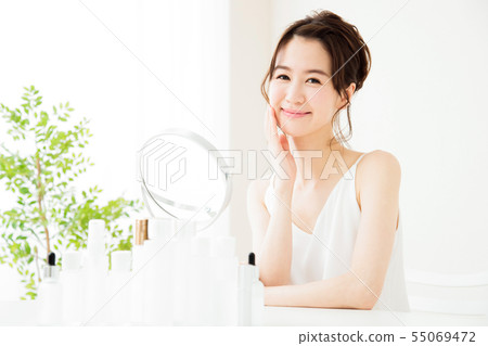 Beauty woman skincare beauty young woman Beauty woman skincare beauty young woman 55069472