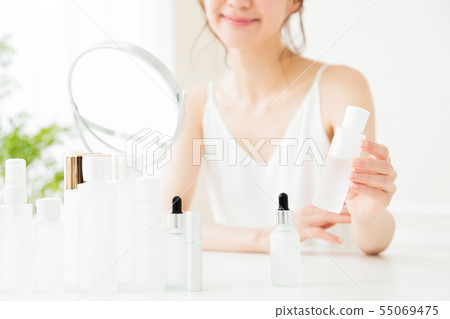 秀麗婦女skincare秀麗少婦 55069475