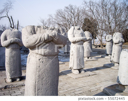 The sixty-one statues of Qing Ting Yin Tomb of China's Tang Dynasty, Gonjong 55072445