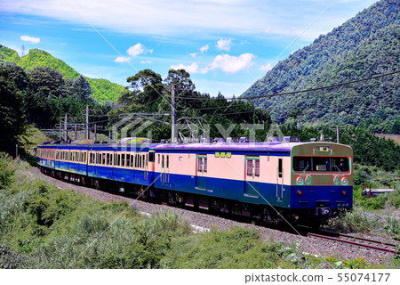 郵政行李火車蜘蛛Uni 143圖像 55074177