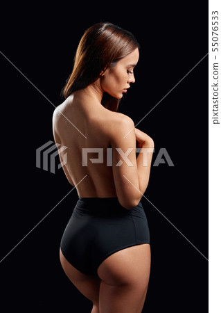 attractive hot girl showing her nude back 55076533