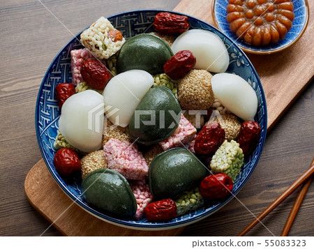 Korean Traditional Foods, Pineapple, Assorted Fruits, Jujube, Seolgangjeong, Pillars 55083323