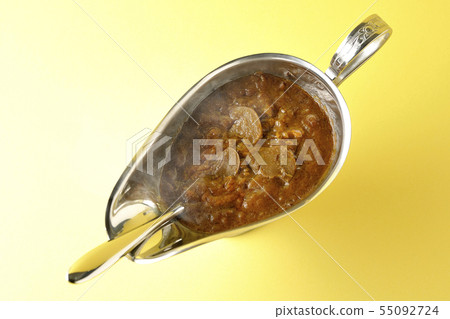 Hot curry sauce 55092724