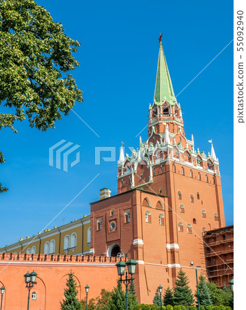 Trinity tower in Kremlin, Moscow, Russia 55092940