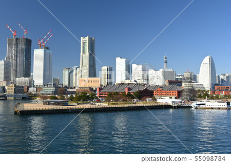 Yokohama  55098784