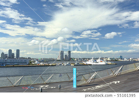 Yokohama-Otsanbashi 55101395