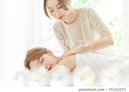 女人美容spa 55102071