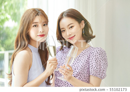 Woman lifestyle party Woman lifestyle party 55102173