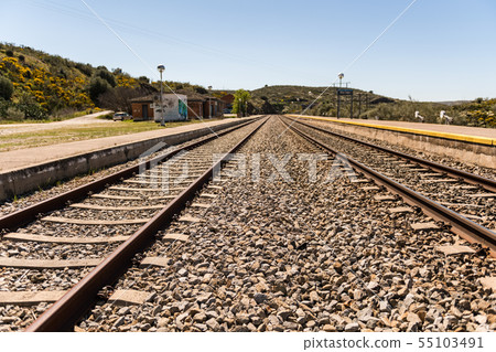 Oxidized railway tracks next to the abandoned Rio Tajo train station, near Garrovillas de Alconetar 55103491