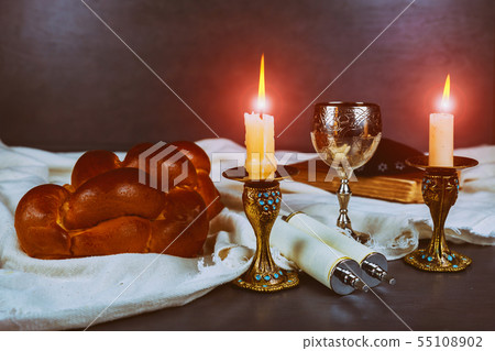 Shabbat Shalom - Traditional Jewish ritual matzah, Shabbat Shalom - Traditional Jewish ritual matzah, 55108902