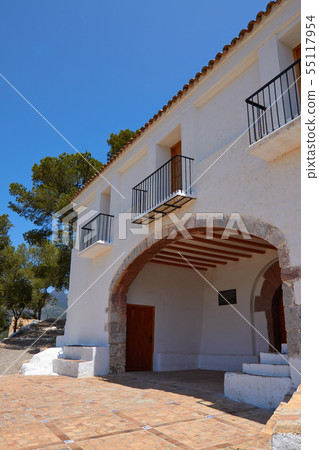 Typical whitewashed houses in village 55117954