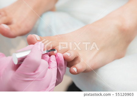 Procedure of pedicure in beauty salon Procedure of pedicure in beauty salon 55120903