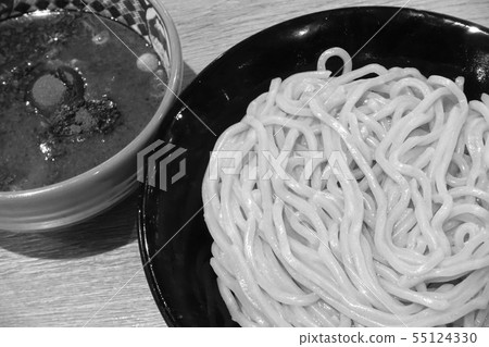 Super hot noodles 55124330