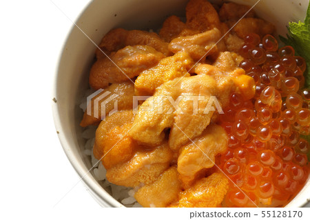 Bowl of rice dumplings 55128170