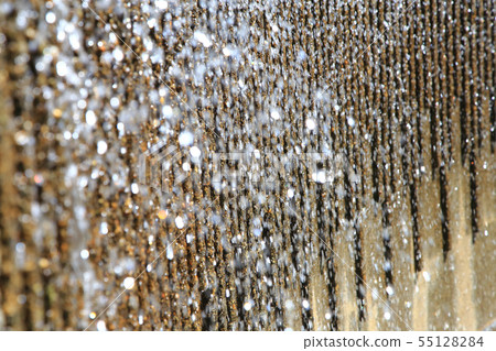 Water flow　 55128284