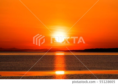 Sunset at Lake Saroma Kitami City 55128605