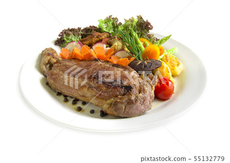 Beef steak with black peppers sauce decorate Beef steak with black peppers sauce decorate 55132779