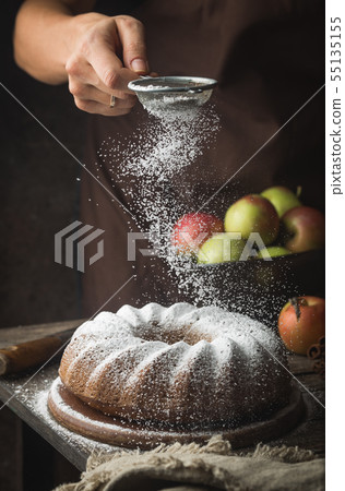 Apple Bundt Cake Apple Bundt Cake 55135155