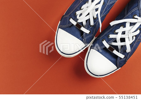 new men's sneakers 55138451