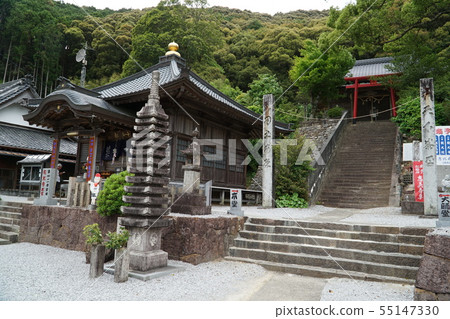 [四國88寺]初夏的第41龍光寺院落 愛媛縣宇和島市 55147330