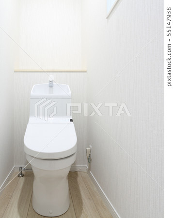 Newly built residential toilet image 55147938