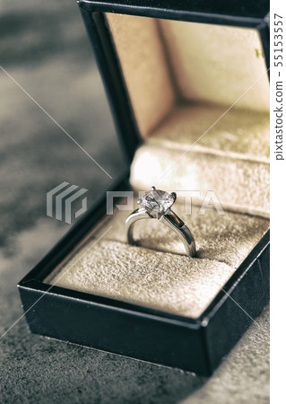 Engagement ring 55153557