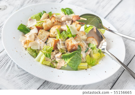 Portion of Caesar salad 55156665