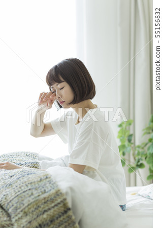 Young woman get up Young woman get up 55156832