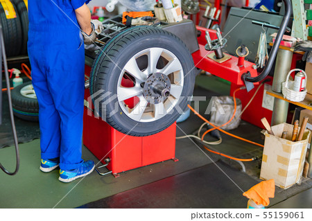 輪胎更換工作車一箱車 55159061