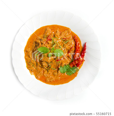 Dried red curry pork with coconut milk (Panang) 55160715