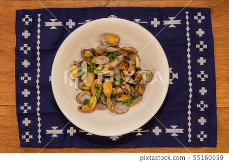 Clam white wine steamed 2 Clam white wine steamed 2 55160959