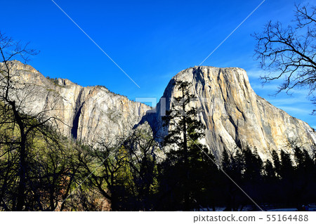 世界上最大的巨石El Capitan作為花崗岩 55164488