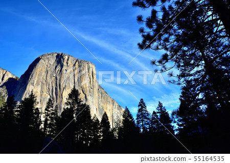 The world's largest monolith El Capitan as granite 55164535