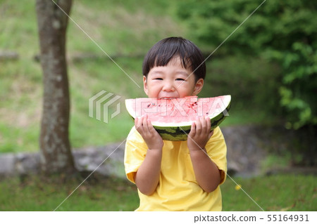 Watermelon and child 55164931