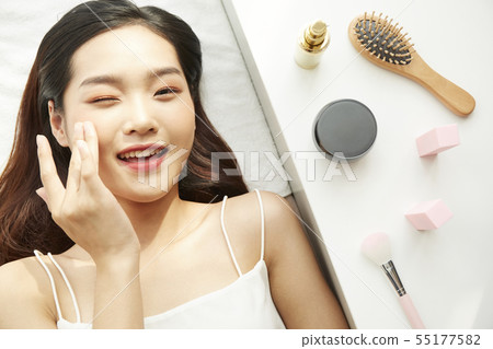 Female beauty bird's eye view 55177582