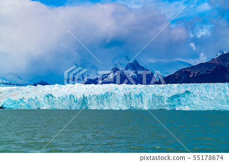 Perito Moreno Glacier 55178674