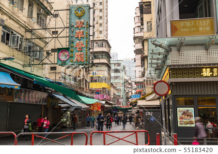 油麻地的“香港”城市景觀 油麻地的“香港”城市景觀 55183420
