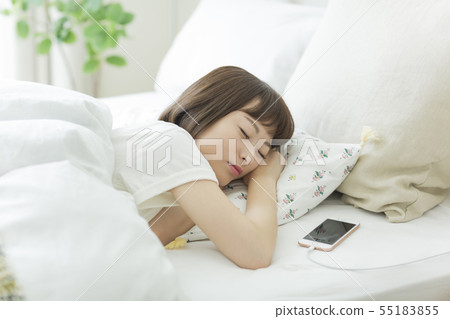 Young woman sleep 55183855