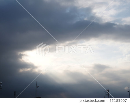 昏暗的光線(雅各布的獅子/天使的獅子) 昏暗的光線(雅各布的獅子/天使的獅子) 55185907