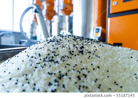 raw plastic material white granules in metal box 55187145