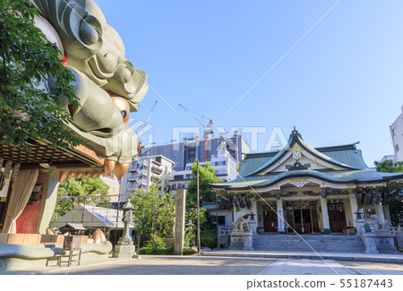 Osaka, Nanba Yasaka Shrine, Lion 55187443