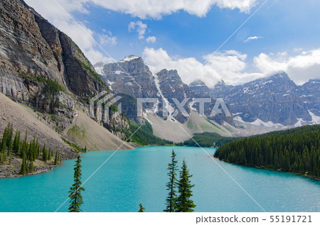 Moraine Lake (Canada) 55191721