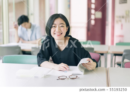 Female university student study photography cooperation: Keisen Jogakuen University 55193250