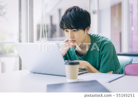 Male university student study photography cooperation: Keisen Jogakuen University 55193251