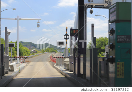Takamatsu Expressway Sanuki Toyonaka Inter Entrance 55197212