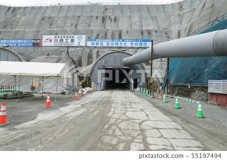 New Tomei Expressway Valley tunnel tunnel entrance New Tomei Expressway Valley tunnel tunnel entrance 55197494