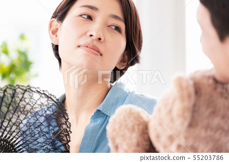 Husband and wife Husband and wife 55203786